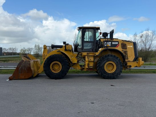 Caterpillar 966M 966M 2017 2 Wheel Loaders