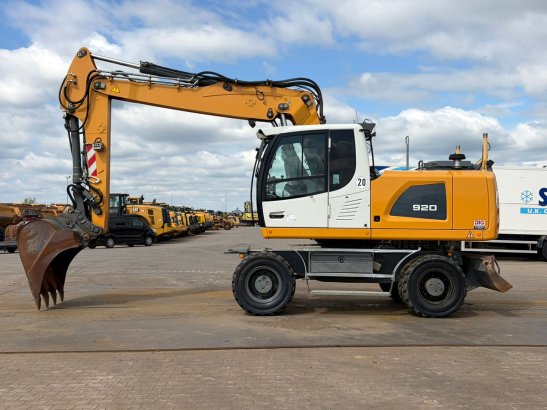 Liebherr A920 A920 2019 2 Wheeled Excavators image 29