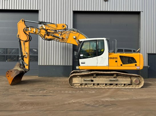 Liebherr R920LC 10028 2014 2 Crawler Excavators image 121