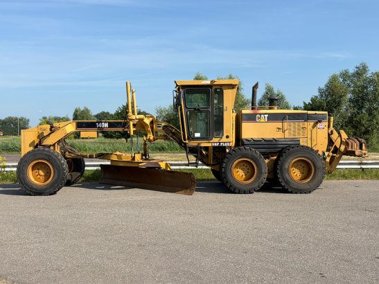 Caterpillar 140H 140H 2006 2 Motor graders image 46