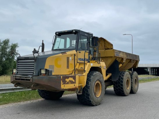 Komatsu HM300 HM300 2006 2 Articulated Dump Trucks image 16