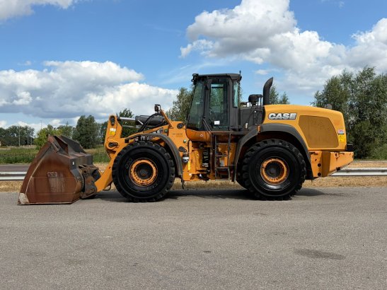 Case 1021F 1021F 2016 2 Wheel Loaders