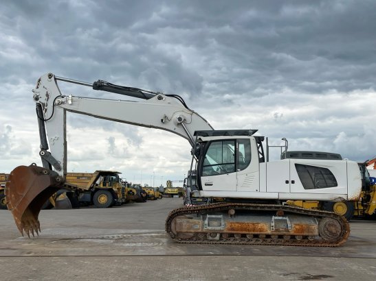Liebherr R950 SHD (R944 / R945 / R946) R950 SHD (R944 / R945 / R946) 2015 2 Crawler Excavators image 16