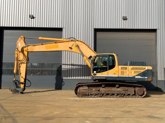 Hyundai Robex 300NLC-9A Robex 300NLC-9A 2014 2 Crawler Excavators