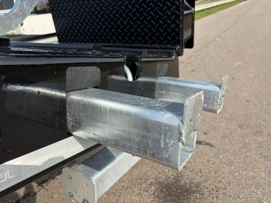 Heavy machinery product image - Image 25 of 30