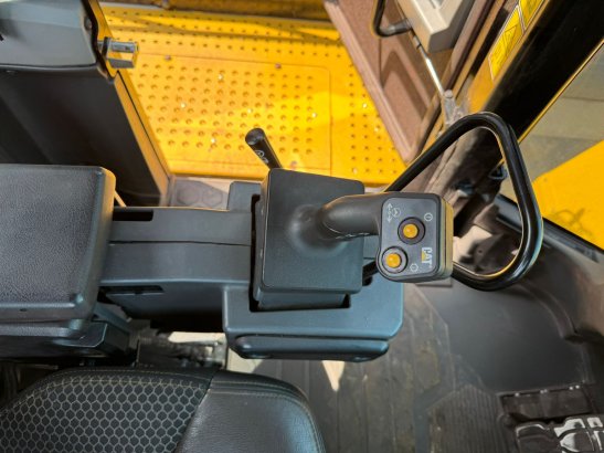 Caterpillar 988 XE High Lift 265 2024 2 Wheel Loaders image 10