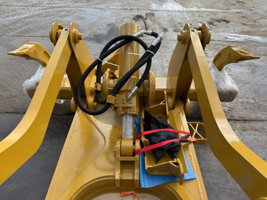 Caterpillar D6 New Gen Ripper with 1 Cylinder D6 New Gen Ripper with 1 Cylinder 2026 1 image 19