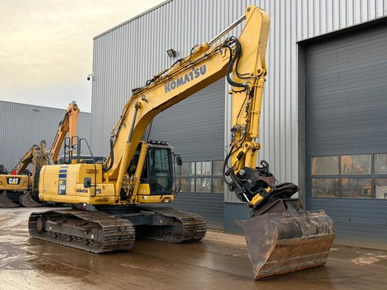 Komatsu PC240LC-10 Engcon and 3 x bucket PC240LC-10 Engcon and 3 x bucket 2014 2 Crawler Excavators image 25
