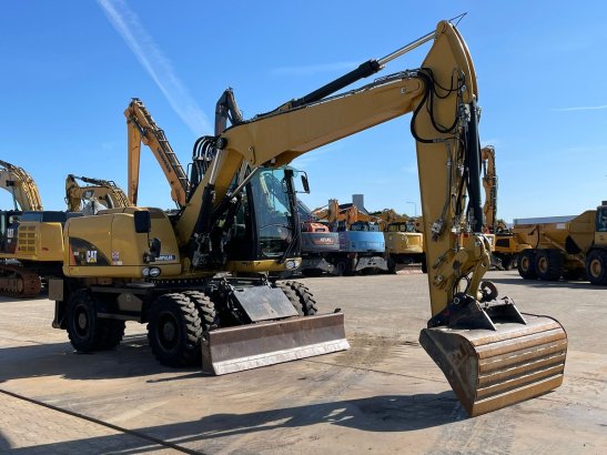 Caterpillar M313D VA - Outriggers + Blade M313D VA - Outriggers + Blade 2012 2 Wheeled Excavators image 10