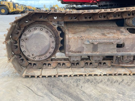 Caterpillar 325 F LCR 38 2016 2 Crawler Excavators image 25