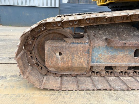 Komatsu PC180LC-7K PC180LC-7K 2004 2 Crawler Excavators image 10