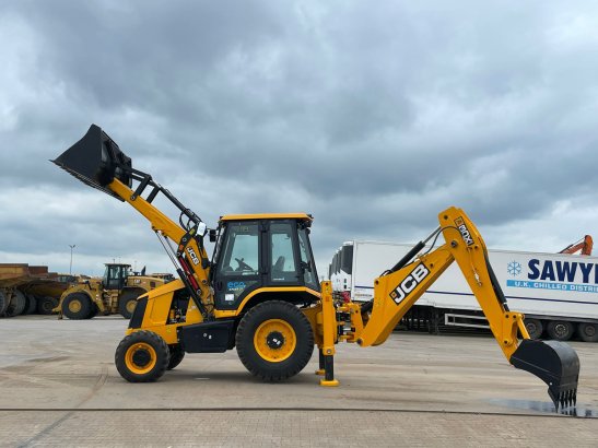 JCB 3DX 2152 2026 1 image 10