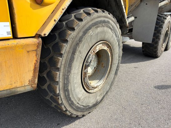 Volvo A25D A25D 2006 2 Articulated Dump Trucks image 25