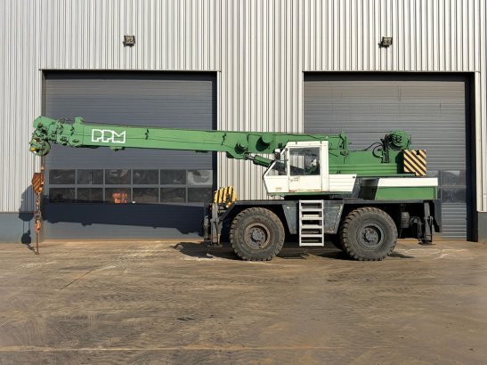 PPM 23.09 PPM 23.09 1977 2 Other cranes image 10