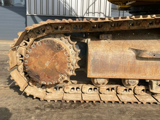 Komatsu PC360LC-10 PC360LC-10 2015 2 Crawler Excavators image 10