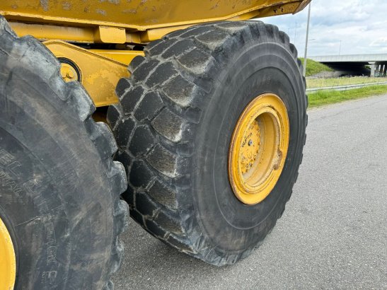 Caterpillar 740B 740B 2011 2 Articulated Dump Trucks image 25