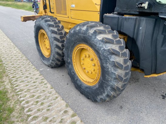 Caterpillar 140M Ripper + Pushblock 140M Ripper + Pushblock 2008 2 Motor graders image 85