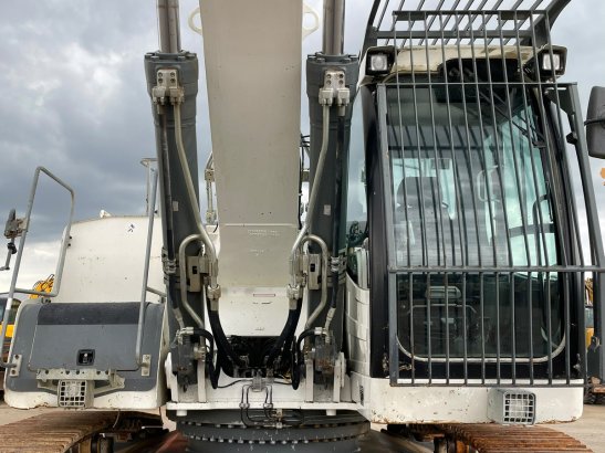 Liebherr R950 SHD (R944 / R945 / R946) R950 SHD (R944 / R945 / R946) 2015 2 Crawler Excavators image 25