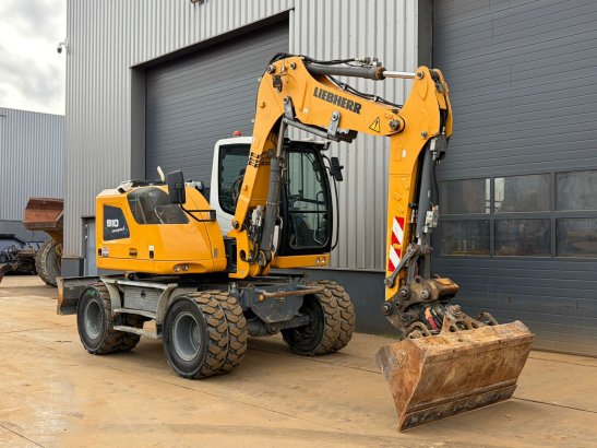 Liebherr A910 Compact A910 Compact 2018 2 Wheeled Excavators image 55