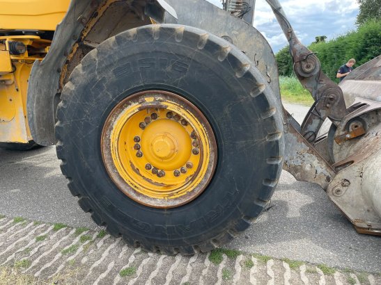 Volvo L110H 10286 2015 2 Wheel Loaders image 10