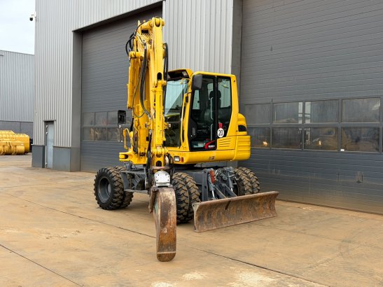 Takeuchi TB295W-1 TB295W-1 2018 2 Wheeled Excavators image 10