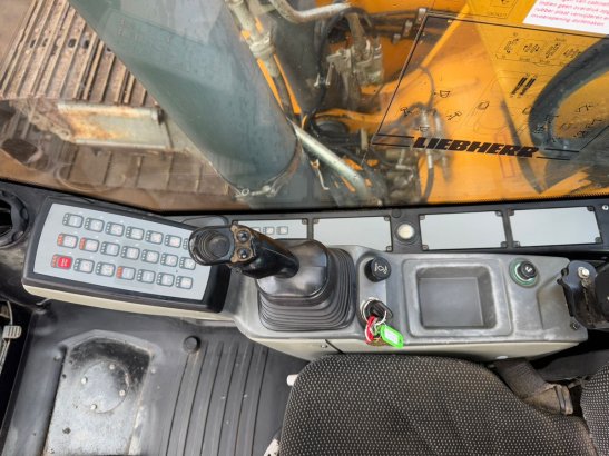Liebherr R926 LC R926 LC 2018 2 Crawler Excavators image 70