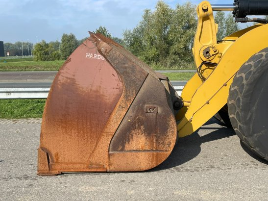 Caterpillar 972M XE 972M XE 2014 2 Wheel Loaders image 10