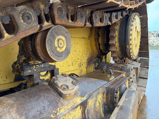 Caterpillar D6TXL D6TXL 2011 2 Dozers image 86