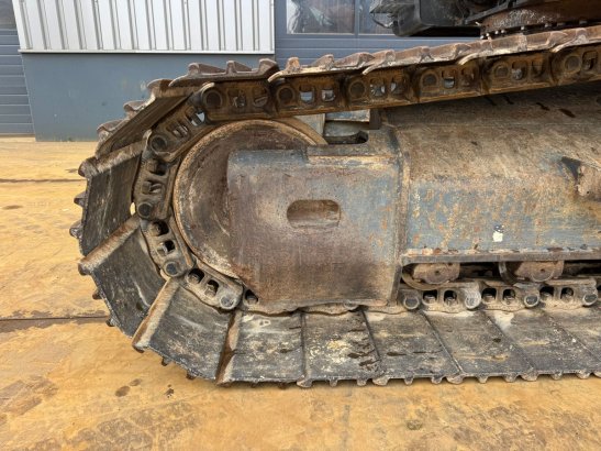 Doosan DX225LC-7 Doosan DX225LC-7 2022 2 Crawler Excavators image 11