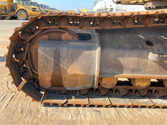 Caterpillar 329ELN 329ELN 2011 2 Crawler Excavators image 11