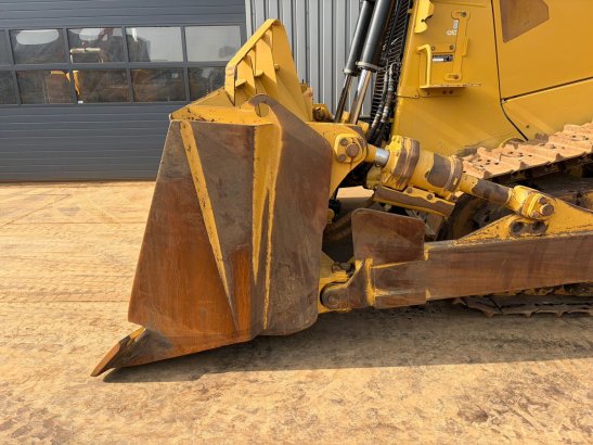 Caterpillar D8T D8T 2015 2 Dozers image 11
