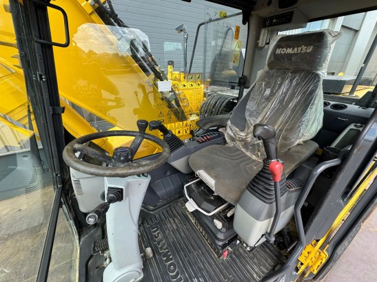 Komatsu PW180-11 PW180-11 2019 2 Wheeled Excavators image 11