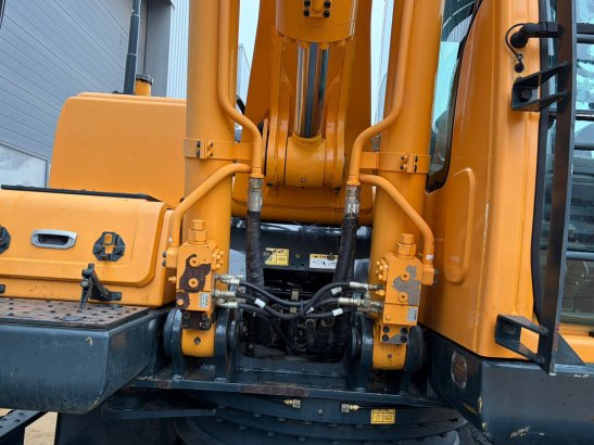 Hyundai Robex 180W-9A Robex 180W-9A 2014 2 Wheeled Excavators image 26