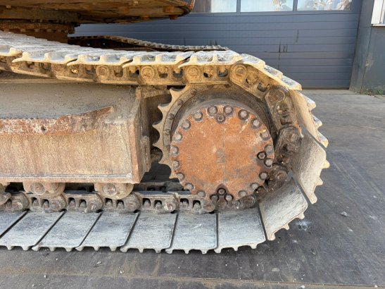 Komatsu PC228USLC-8 PC228USLC-8 2012 2 Crawler Excavators image 11