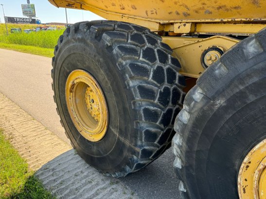 Caterpillar 740B 740B 2011 2 Articulated Dump Trucks image 11