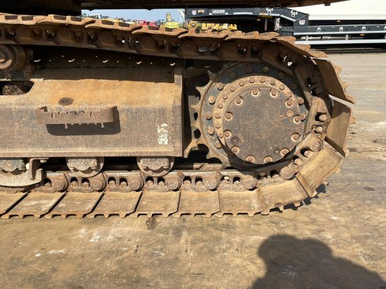 Hitachi ZX210LC-6 ZX210LC-6 2018 2 Crawler Excavators image 26