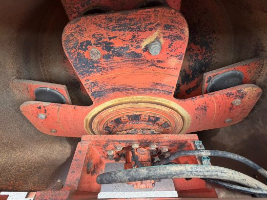 Caterpillar CS74 CS74 2011 2 image 11