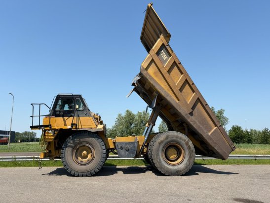 Caterpillar 775E 775E 2004 2 Dump Truck image 11