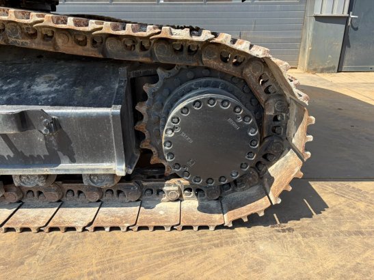 Hitachi ZX350LCN-3 ZX350LCN-3 2011 2 image 11