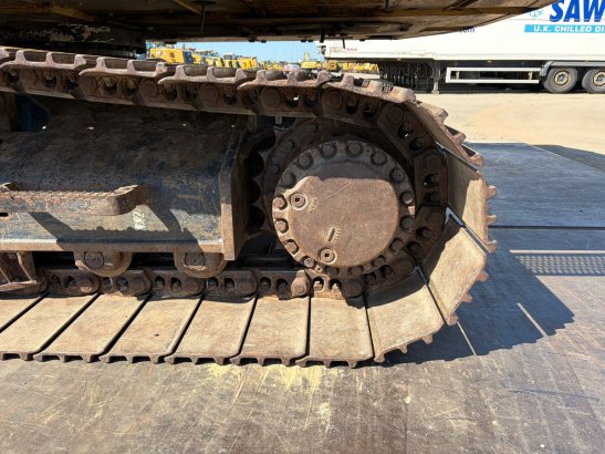 Caterpillar 326FL 326FL 2019 2 Crawler Excavators image 41