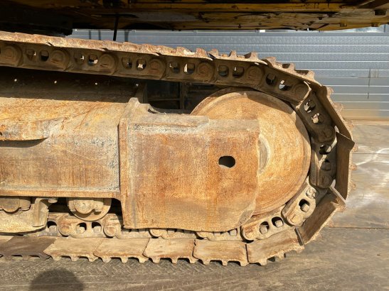 Komatsu PC360LC-10 PC360LC-10 2015 2 Crawler Excavators image 11