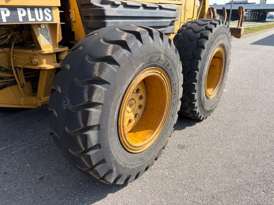 Caterpillar 140H 140H 2006 2 Motor graders image 41