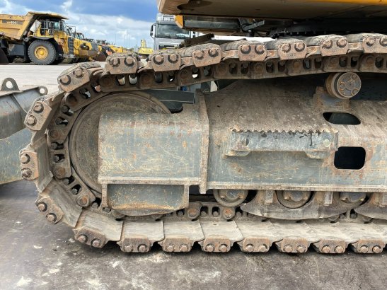 Liebherr R914 Compact Litronic R914 Compact Litronic 2017 2 Crawler Excavators image 41