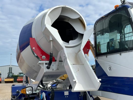 Giga power GW5500 Self Loading Concrete Mixer Giga power GW5500 Self Loading Concrete Mixer 2026 1 image 11