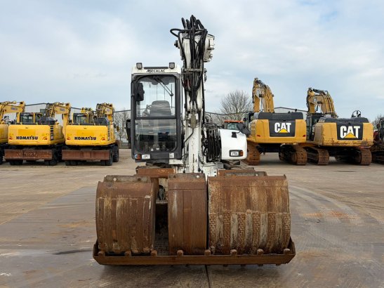 Mecalac 12MTX incl. 5 x bucket Mecalac 12MTX incl. 5 x bucket 2013 2 Wheeled Excavators image 12