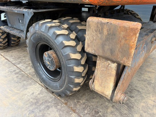 Hitachi ZX170W-3 ZX170W-3 2011 2 Other cranes image 12