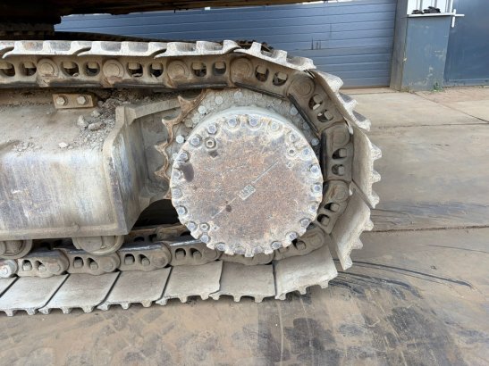 Komatsu PC360LC-10 PC360LC-10 2015 2 Crawler Excavators image 12