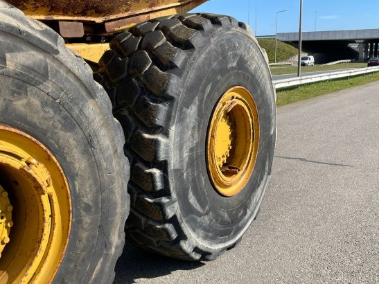 Caterpillar 740 740 2008 2 Articulated Dump Trucks image 11
