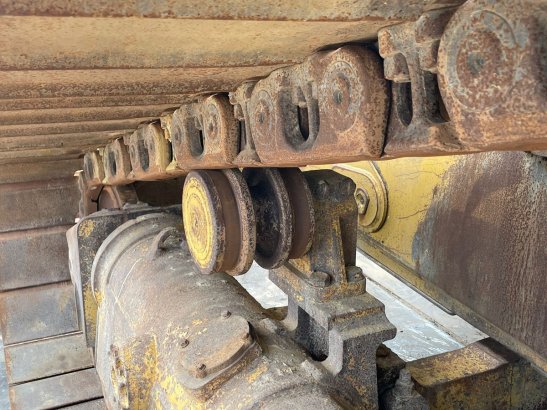 Caterpillar D6T LGP D6T LGP 2017 2 Dozers image 12