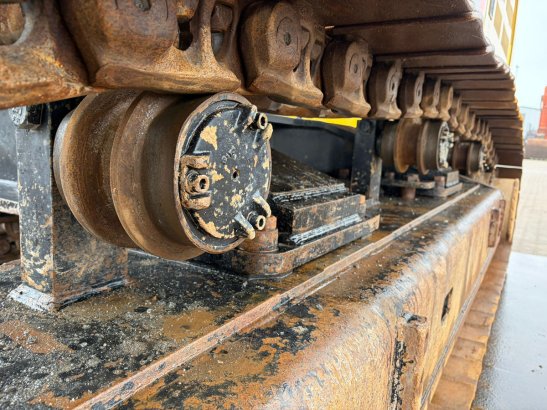 Caterpillar 352F 352F 2019 2 Crawler Excavators image 27
